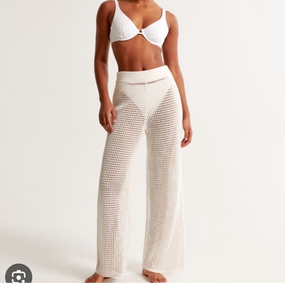 Abercrombie & Fitch Cream Knit Swim Coverup